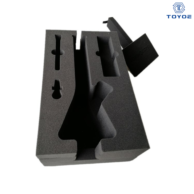 Il polipropilene in schiuma in plastica ad alta densità (EPP) viene utilizzato per l'imballaggio per ridurre l'usura