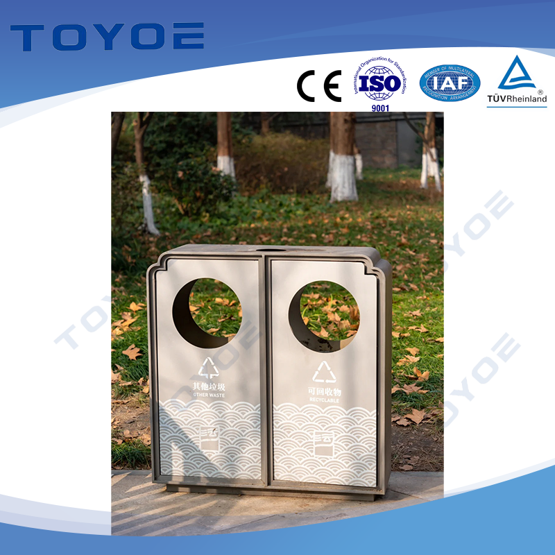 Riciclatore a doppio scomparto per esterni