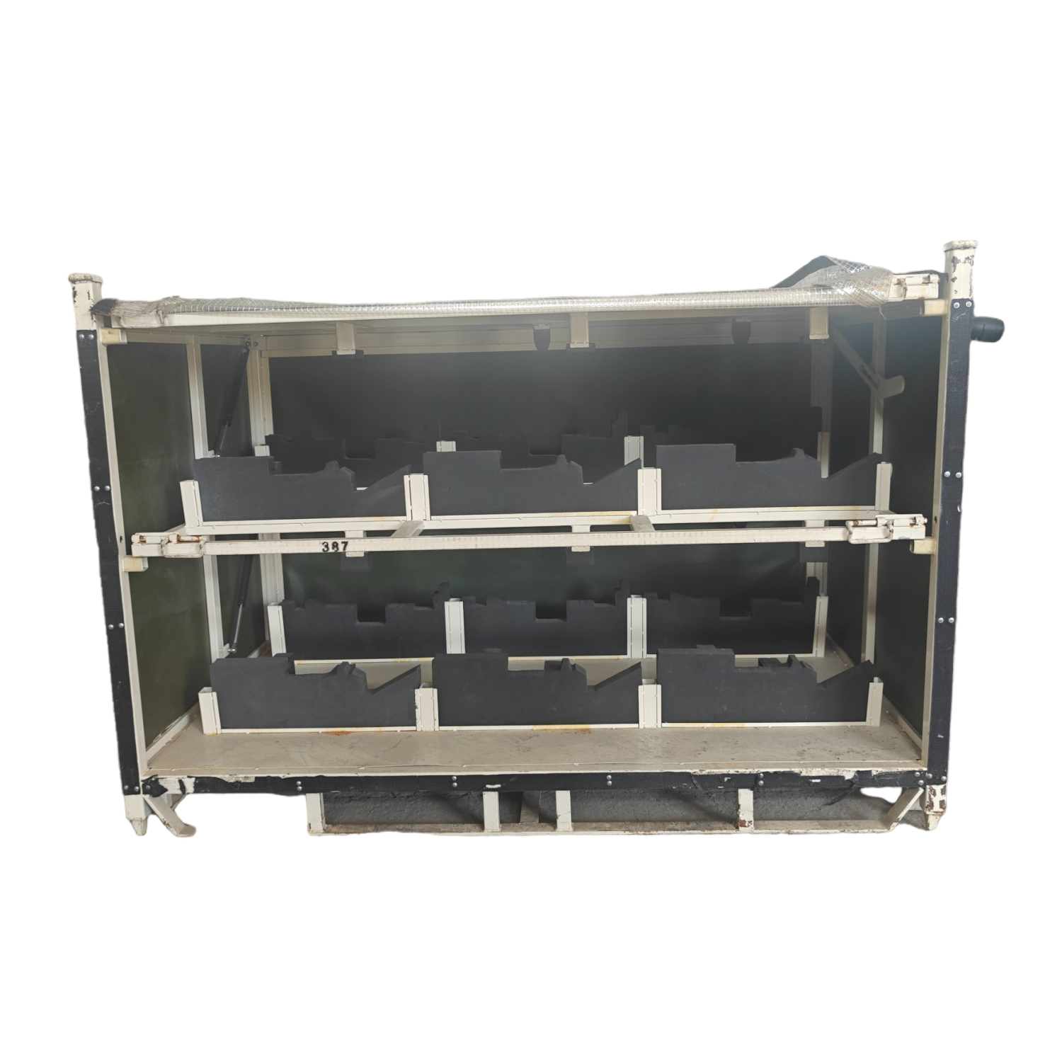Frame in acciaio robusti con fodere di plastica e parti specifiche del trasporto.
