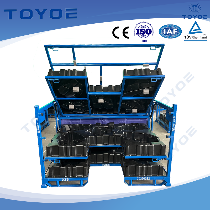 Frame in metallo intercambiabile con fodere a vuoto proteggono i componenti in modo efficiente.