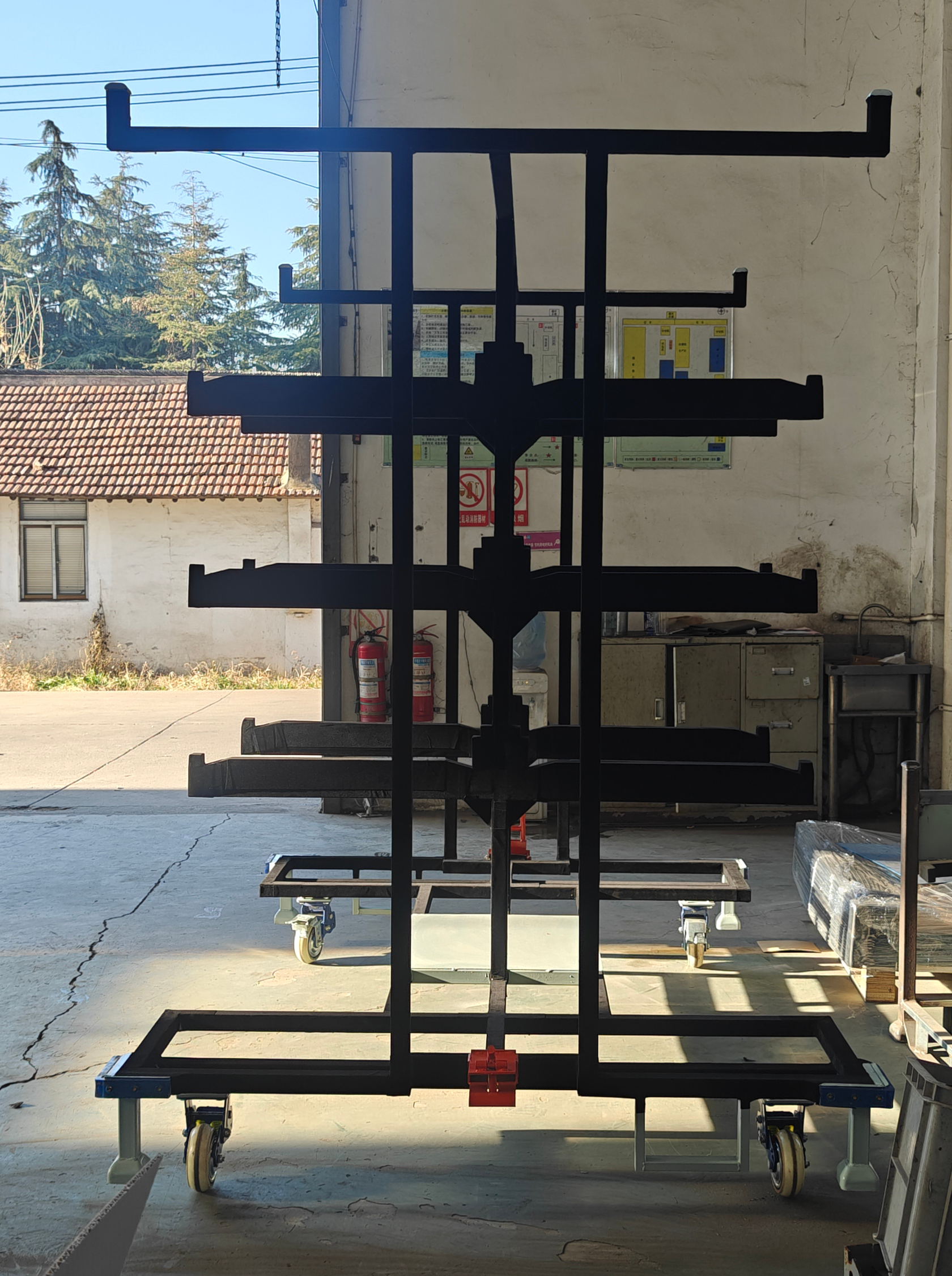 Scaffali di stoccaggio a più livelli regolabili per garage