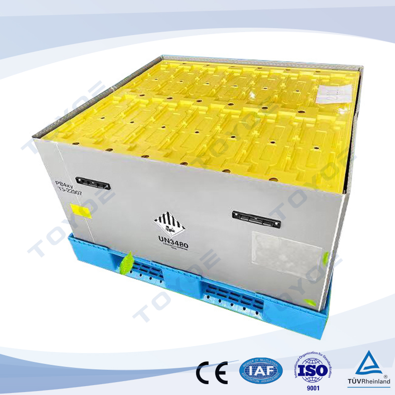 Scatola per pallet in plastica rigida impilabile